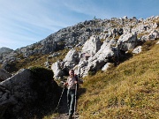 89 Al Passo La Forca ....sosta alla Baita nella roccia del Gioan